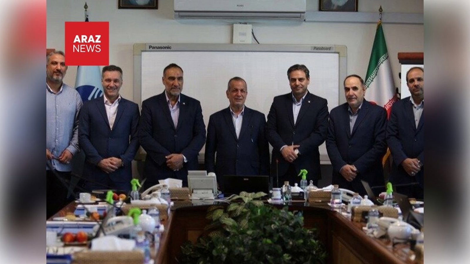Sepah Pegah süd şirkətindən 157 milyon avro talan etdi, telekommunikasiya gəlirlərini isə mənimsədi