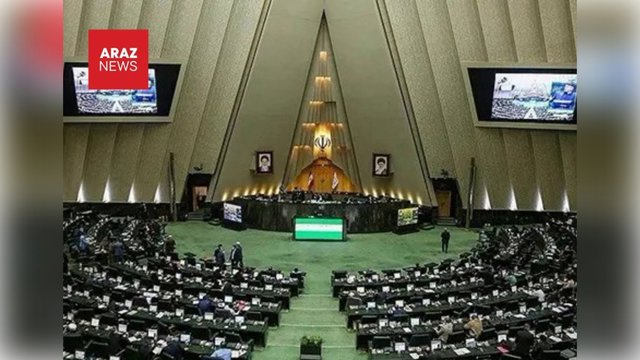 نماینده مجلس ایران به پرداخت پول به حزب اللهی ها و مداحان برای تجمعات شبانه اعتراف ضمنی کرد