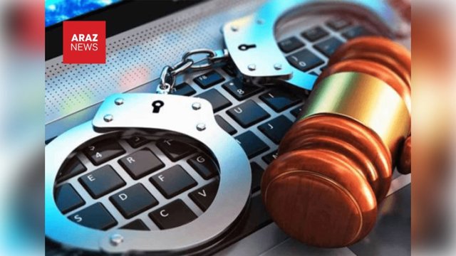 جمهوری اسلامی کاربران شبکه‌های اجتماعی را به انتشار اعتراف و تعهدنامه وادار می‌کند