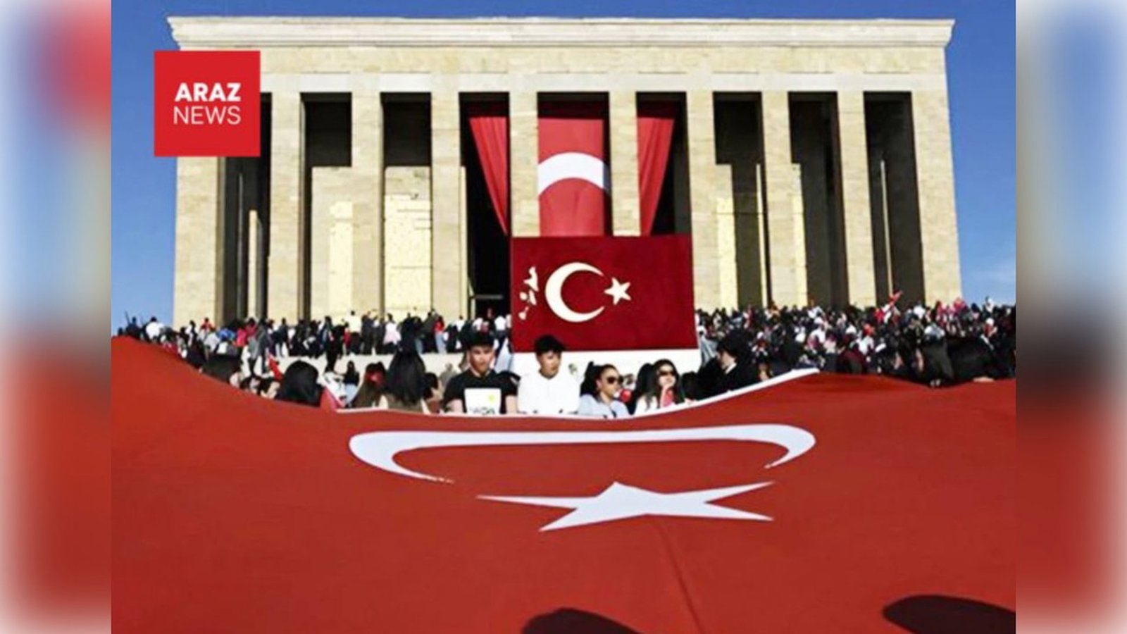 Tramp və NATO nümayəndə heyəti Ankara sammitinin astanasında Atatürkün məzarını ziyarət edir