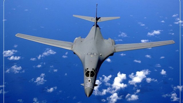 Axios məlumatına görə: ABŞ-ın İrana hücumları şiddətləndikcə uzun mənzilli B-1 bombardmançı təyyarəsi meydana çıxdı