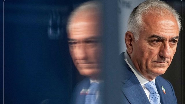 Sosial medialar: Rza Pəhlavi siyasi fəaliyyətdən kənara çəkilməyi düşünür