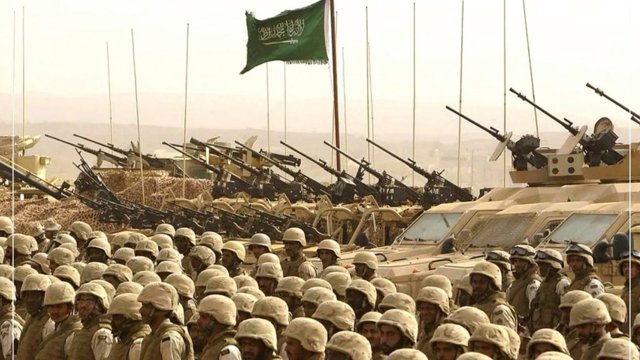 گاردین: عربستان در حال آماده‌سازی عملیات نظامی گسترده علیه انصارالله در یمن