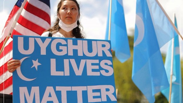 Pekinin Türkiyədə imicini bərpa cəhdi: türk jurnalistlərinin Sintszyana səfəri və Uyğurların repressiyası barədə sükut
