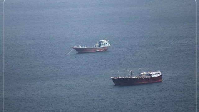 Reuters: Hörmüz boğazından gəmi keçidi minimum səviyyəyə düşüb