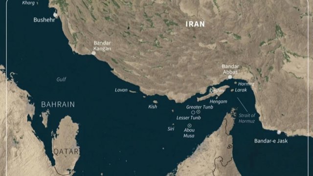 Fars: Hörmüz boğazında gəmilərin hərəkəti orta dəhlizə keçiriləcək