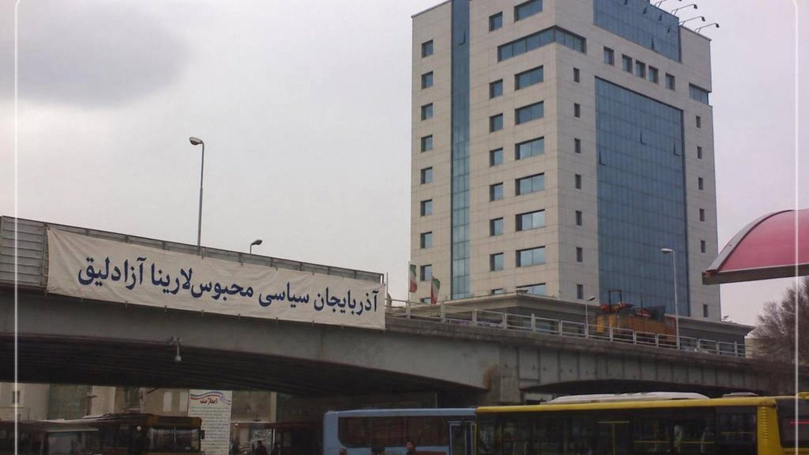 آذربایجانلی فعال‌لارین ایرانین امنیتی باسقی‌لاری حاققیندا بیلدیریسی؛ اولوسلاراراسی قوروم‌لارا آذربایجان سیاسی محبوسلاری‌نین دورومونو ایزلمه چاغیریشی
