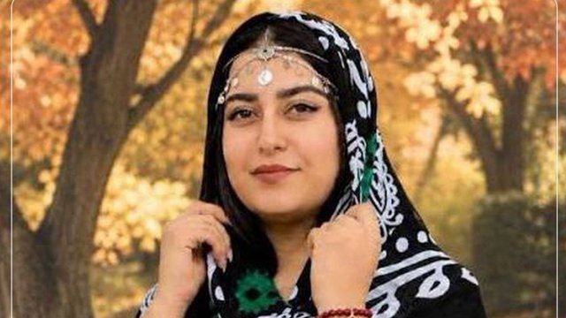 دومین زن‌کشی کردستان در یک هفته: قتل آتوسا جعفری با هشت ضربه چاقو مقابل خانه‌اش در سنندج