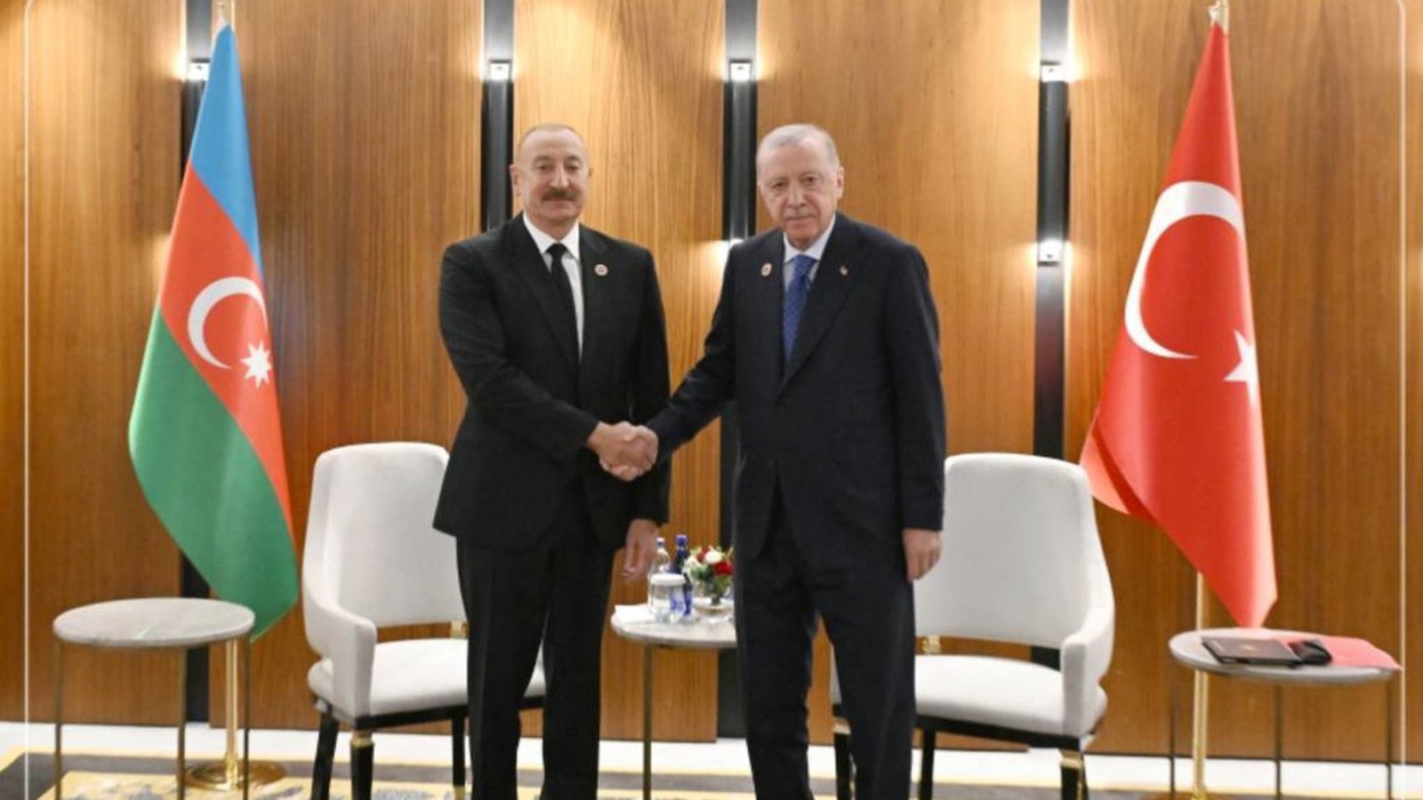 Ərdoğan və Əliyev Bişkekdə görüşdülər; türk dünyasının iki lideri Şanxay sammitində bir araya gəldi