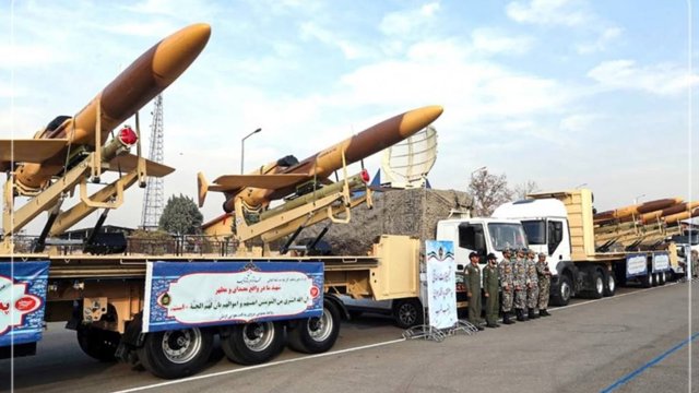 کویت: پدافند هوایی با موج تازه حملات موشکی و پهپادی ایران مقابله کرد