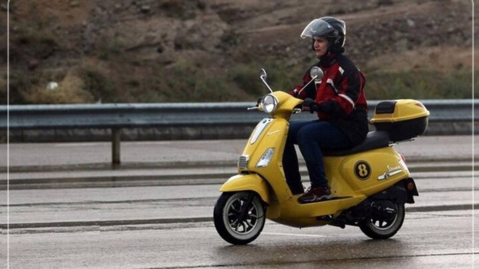 Qanun mane deyil; bəs qadınlar üçün motosiklet sürücülük vəsiqəsi niyə hələ də tətbiq olunmur?