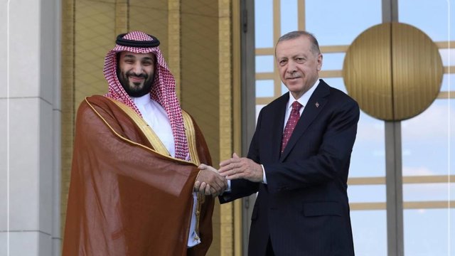 آمادگی ترکیه برای حمایت تسلیحاتی از عربستان