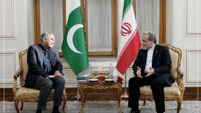 سفر چندین باره وزیر کشور پاکستان به تهران