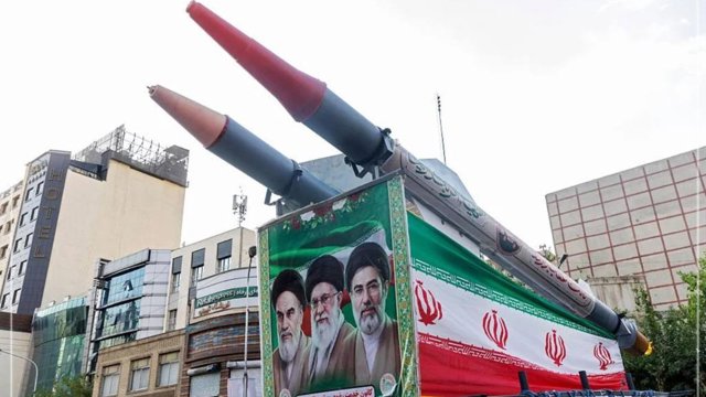 کیهان کشورهای عربی حوزه خلیج را به حمله علیه زیرساخت‌هایشان تهدید کرد