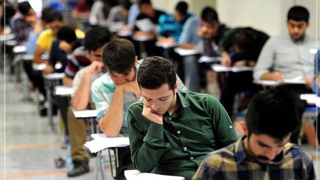 نتیجه شکاف آموزشی در ساختار تمرکزگرای کشور؛ بیش از نیمی از رتبه‌های برتر کنکور برای تهران
