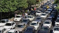 ایراندا ماشین قیمت‌لری یئنه سرت آرتدی؛ بعضی سایتلار قیمت‌لری یئنیله‌مکده گئری قالدی