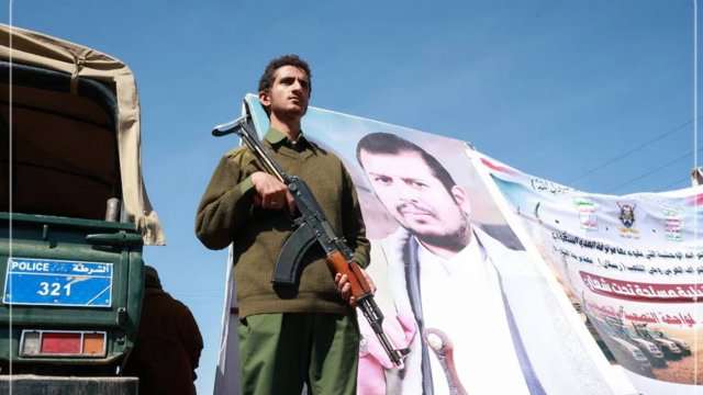 Husilərin Səudiyyə Ərəbistanının hava limanlarına ölümcül hücumu: 3 ölü, 36 yaralı, Ər-Riyad Yəməndə 82 hədəfi bombalayıb