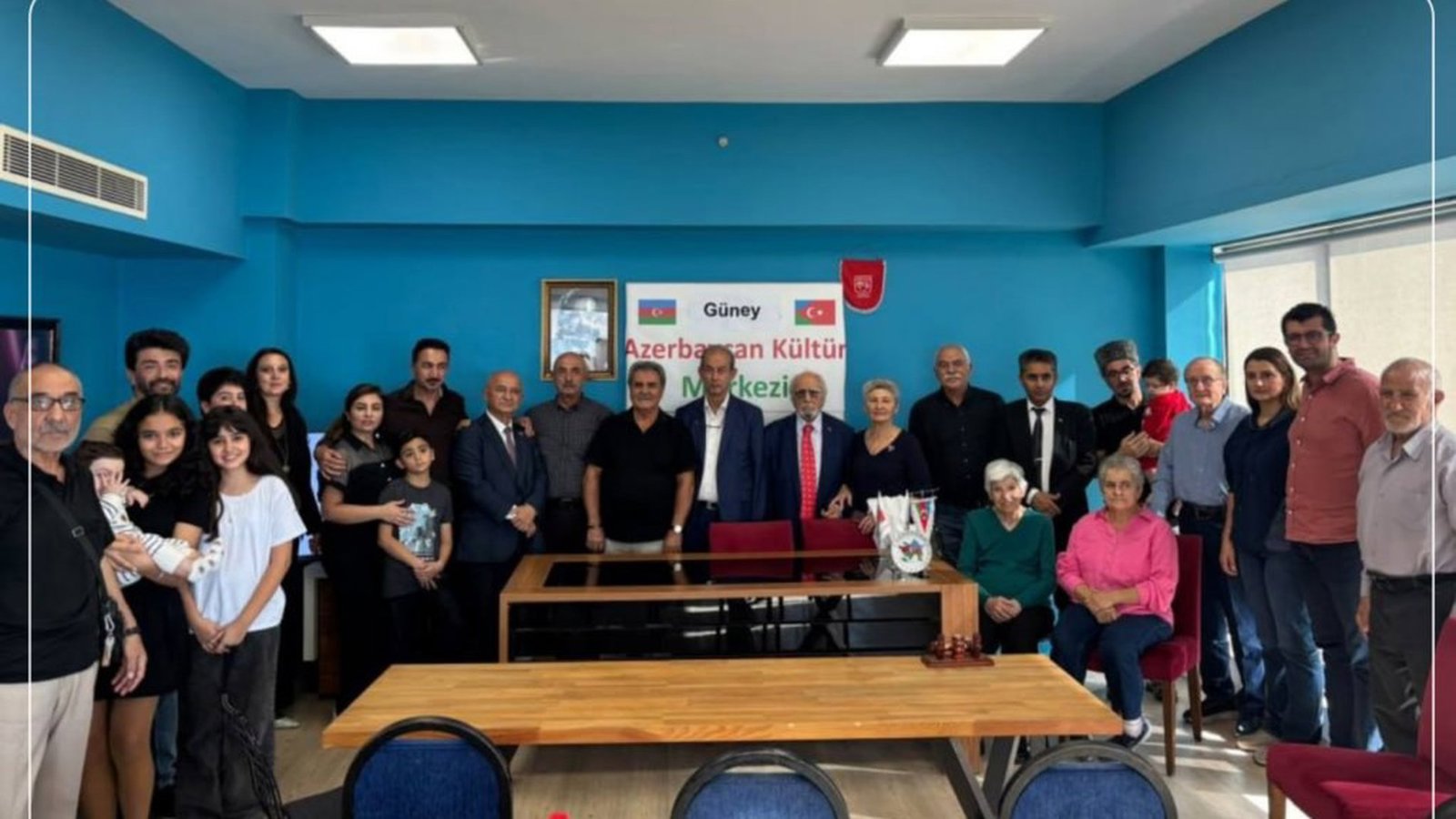 Cənubi Azərbaycanın milli şairi Səhəndin anadan olmasının 100 illiyi İzmirdə qeyd edilib