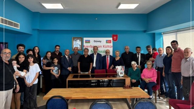 Cənubi Azərbaycanın milli şairi Səhəndin anadan olmasının 100 illiyi İzmirdə qeyd edilib
