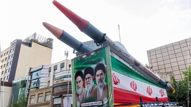 The Wall Street Journal: Tehran yeni müharibə mərhələsinə hazırlaşır, ABŞ hərbi gəmilərini batırmaqla hədələyir