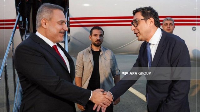 هاکان فیدان: وزیر خارجه تورکیه، وارد آزربایجان شد