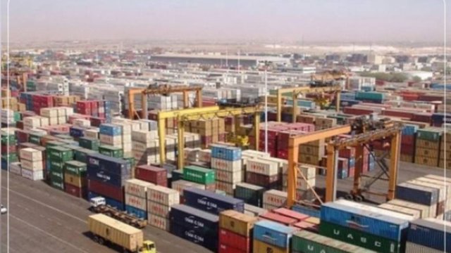 Müharibə və valyuta siyasəti İranın ixracını təzyiq altına salıb: 29 faizlik azalma və xarici bazarların itirilməsi təhlükəsi