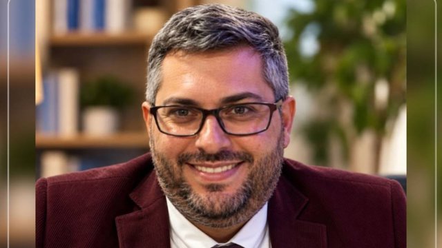 ۷۵ روز بازداشت و بلاتکلیفی در تبریز؛ «لایک یک پست» علت بازداشت وحید ویدافر عنوان شده است