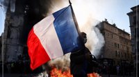 ترامپ اعتراض‌های فرانسه را به مهاجرت گره زد: «اروپا اگر مرزهایش را نبندد، شانسی برای بقا ندارد»