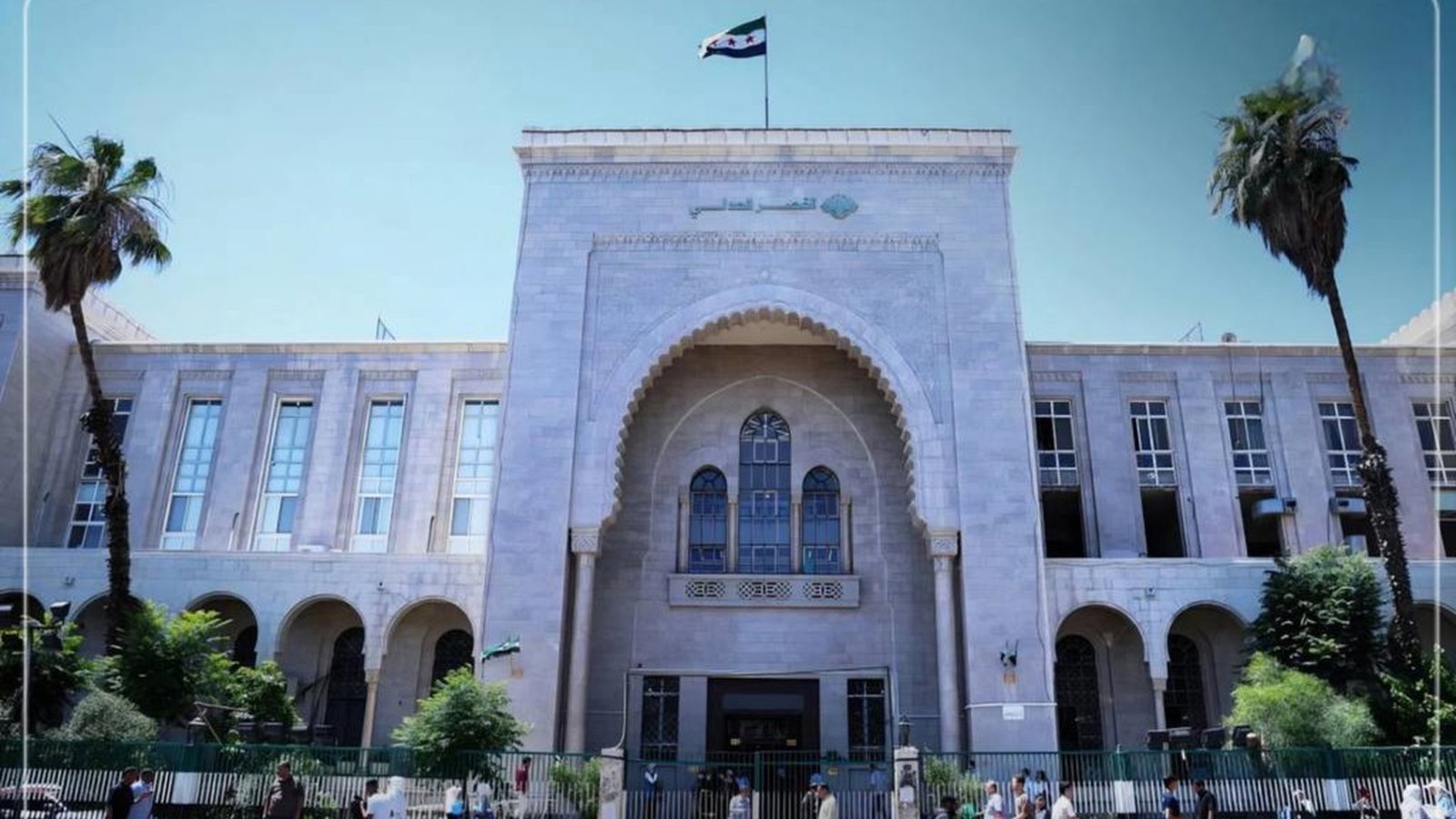 Suriyada Keşikçilər Korpusuna bağlı qruplaşmanın üzvünə ömürlük həbs: hərbi cinayətlər və insanlığa qarşı cinayətlərdə təqsirli bilinib!