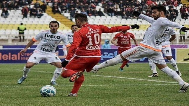 تساوی تیراختور آزربایجان در روز پر حاشیه