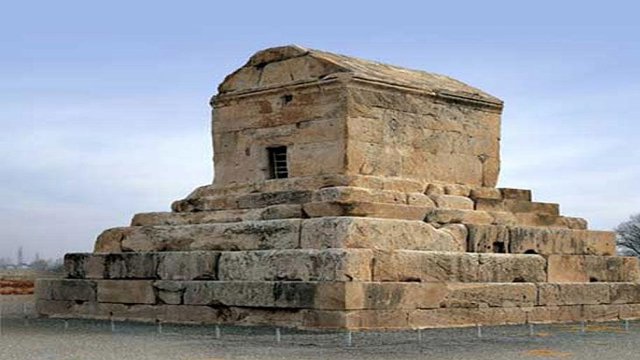 سرخوردگی جنون‌آمیز شوونیسم ایرانی-سیما راستین