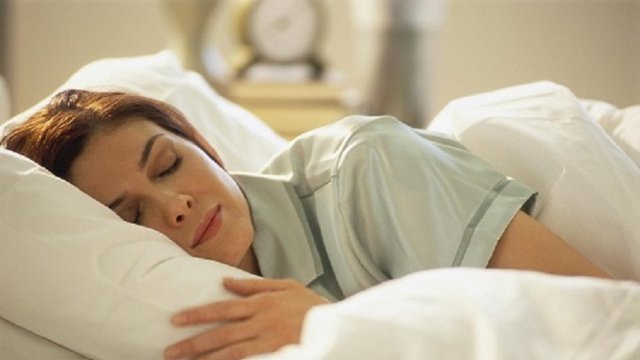 به خواب رفتن در کمتر از ۱ دقیقه با یک فن فوق‌العاده