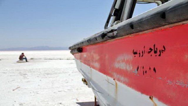 مشاور استاندار آزربایجان‌شرقی: حداقل ۱۴ میلیون آزربایجانی قربانی اصلی خطر خشک شدن دریاچه اورمیه