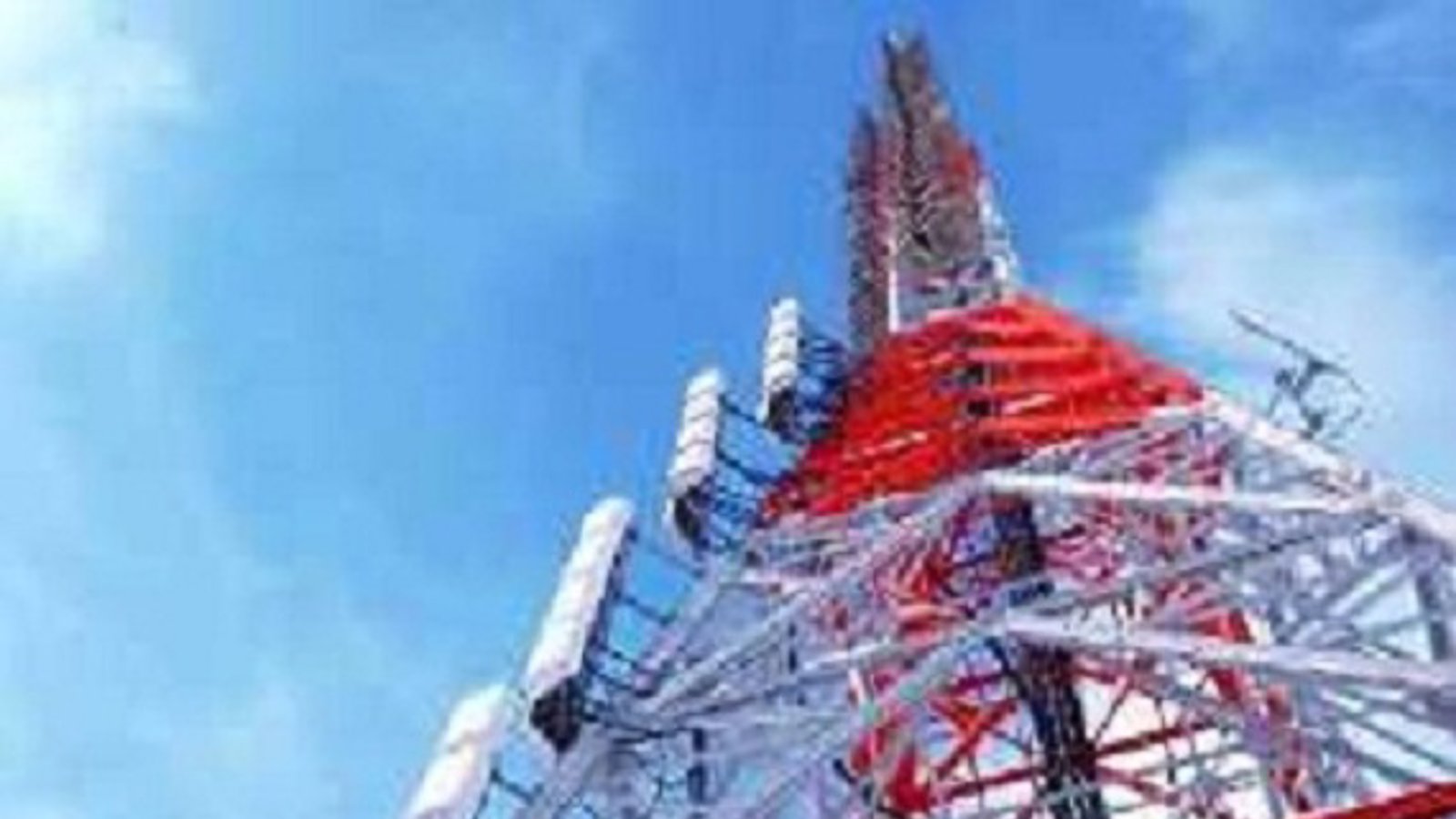 دعوت به همکاری تلویزیون جم در شبکه تلویزیونی آزربایجانی