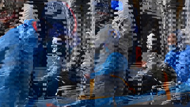 وضعیت شیوع کرونا در تبریز و اهواز بغرنج است