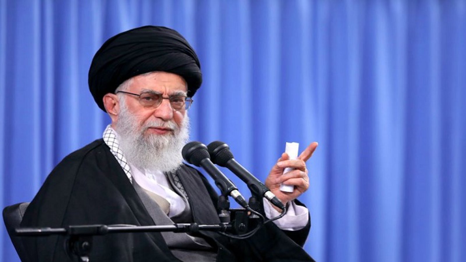 مخالفت رهبر جمهوری اسلامی با ترویج مدارس چند زبانه و اصلاح و نظام آموزشی