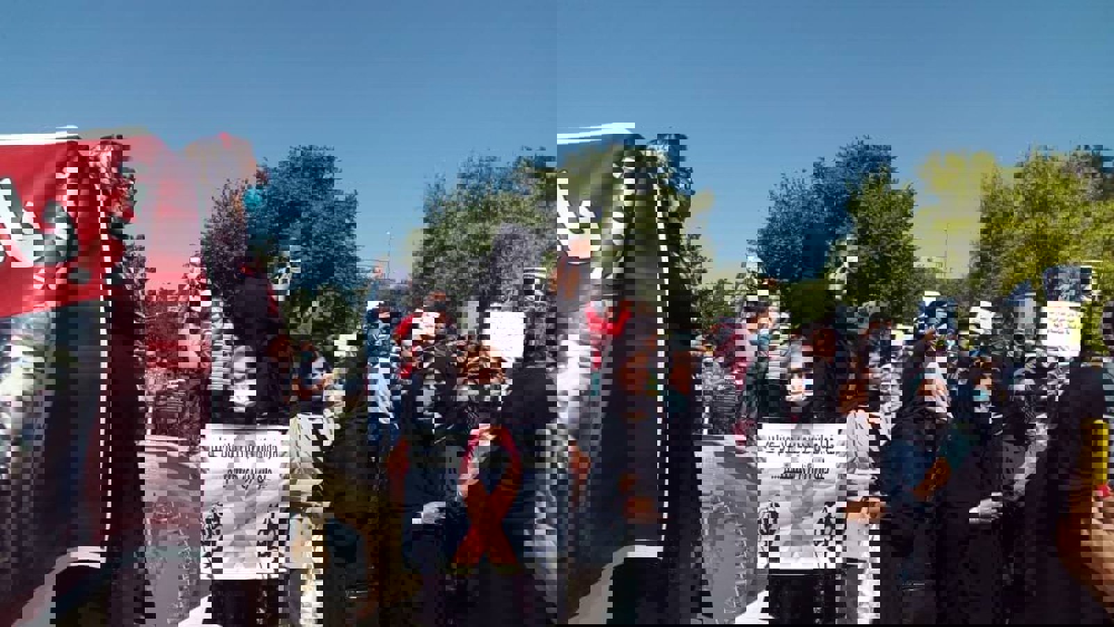 اعتراض شهروندان تبریز به کشتار سگ‌های ولگرد مسئولین را مجبور به پاسخگویی کرد