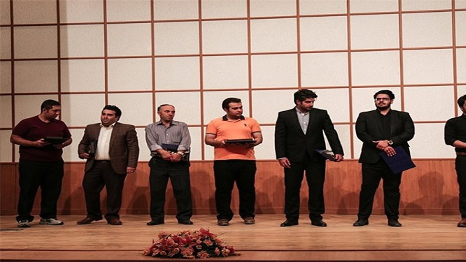 عدم اکران فیلم مستند “یک دقیقه سکوت” با موضوع دریاچه اورمیه