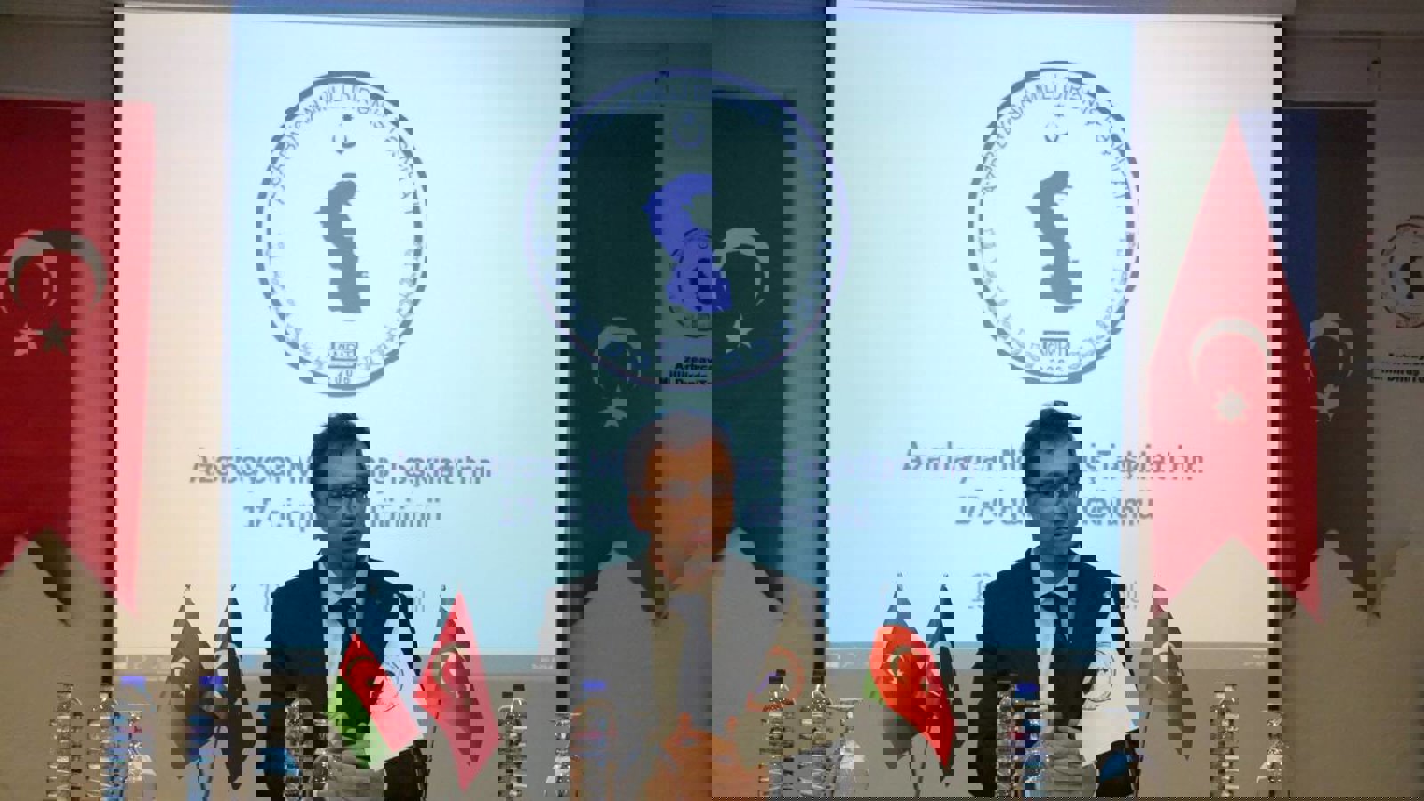 «آزربایجان میلّی حرکتی» دار ایدئولوژیک قالیبلردن چیخمالی‌دیر