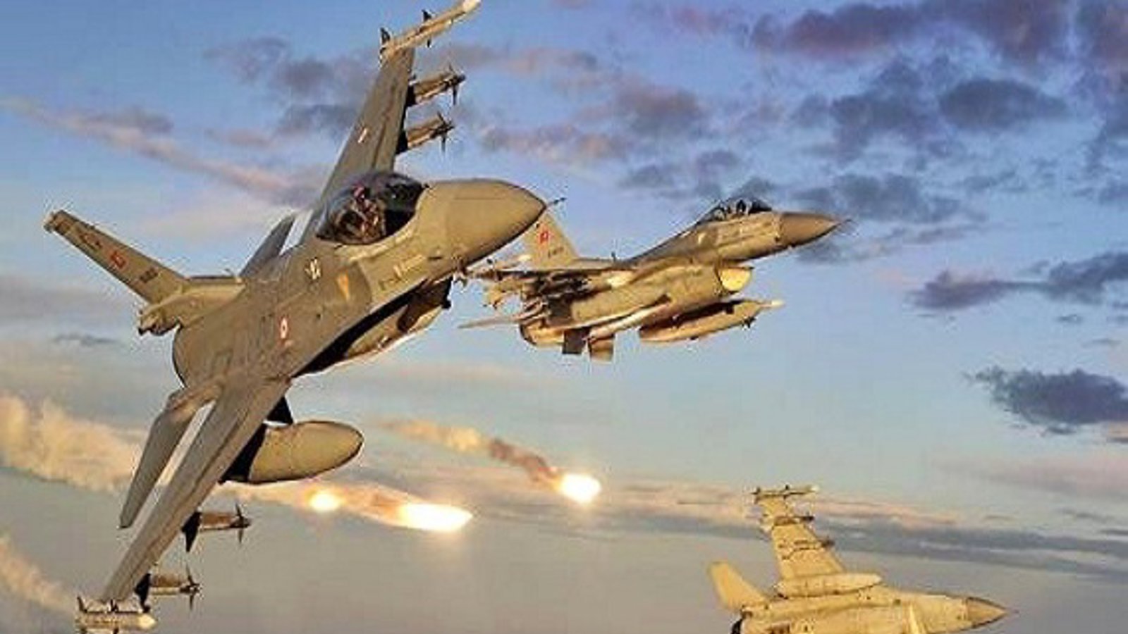 دور تازه حملات ترکیه به تروریستهای پ ک ک و داعش و حمایت عربستان از ترکیه