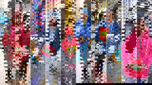 توزیع کتاب های تورکی در سطح شهر اورمیه به مناسبت ۲۶ آذر «روز کتاب سوزی در آذربایجان»