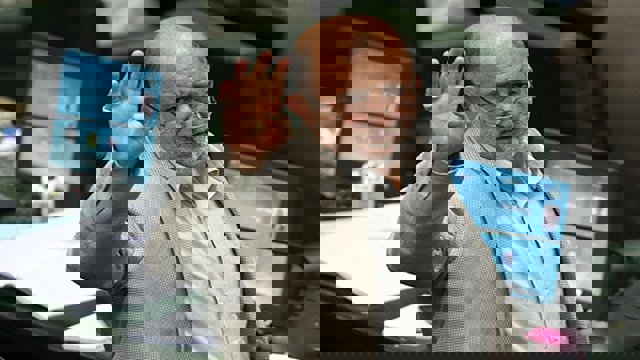 قاضی پور نماینده اورمیه: زبان تورکی باید تدریس شود