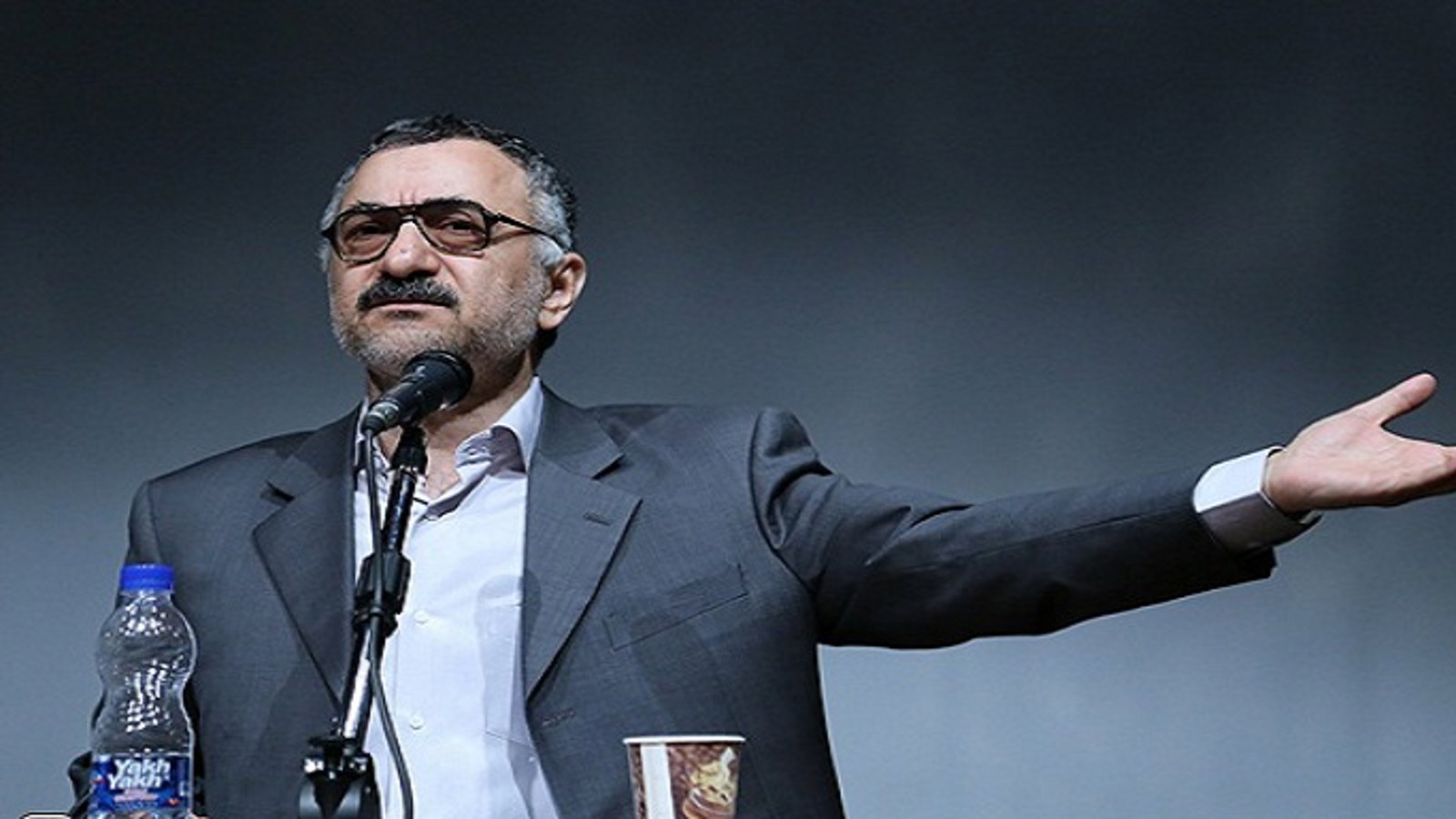 اقتصاددان ایرانی نسبت به خطر فروپاشی ایران هشدار داد