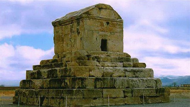 سرخوردگی جنون‌آمیز شوونیسم ایرانی