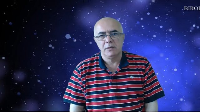 انتقاد نویسنده و محقق آزربایجانی از تلویزیون اندیشه