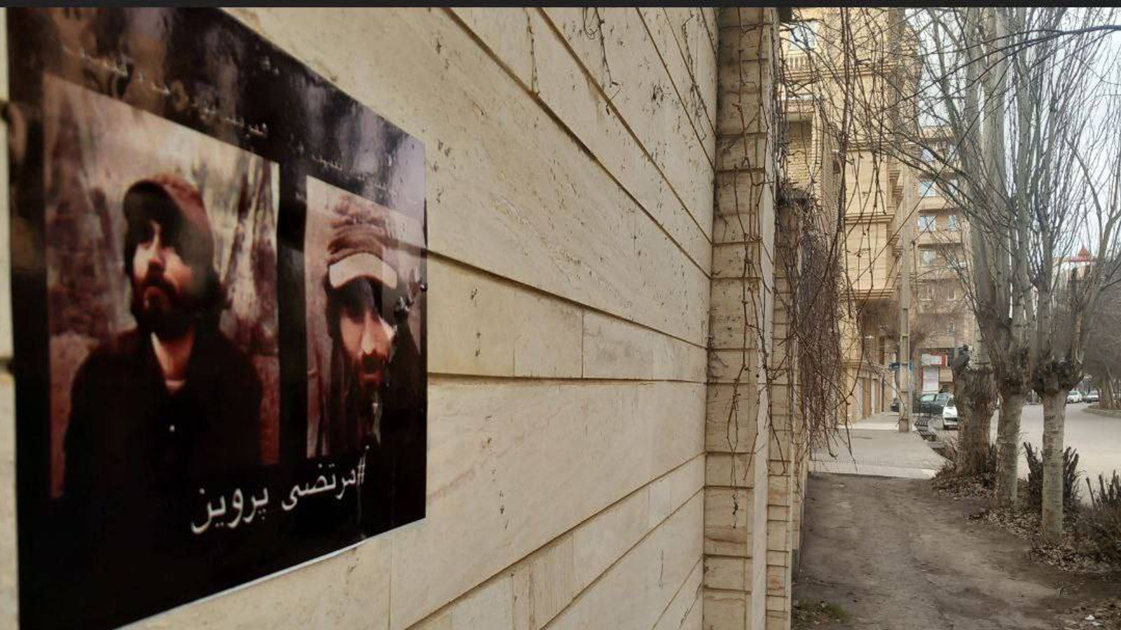 توزیع و نصب گسترده پوسترهای مرتضی پروین در شهر اردبیل