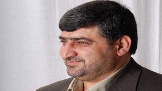 توهین بی شرمانه نماینده صومعه سرا به تورک ها+ ویدئو