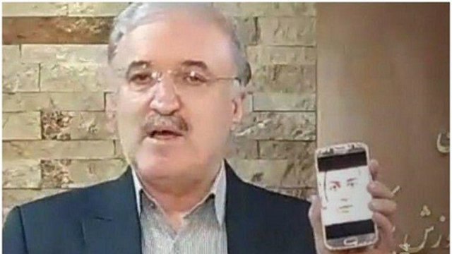 وقتی وزیر بهداشت ایران کادر درمانی برزیل را نشان می‌دهد