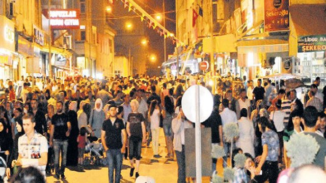 جمعیت سوری های آواره در ۱۰ شهر ترکیه از ترک ها بیشتر شد