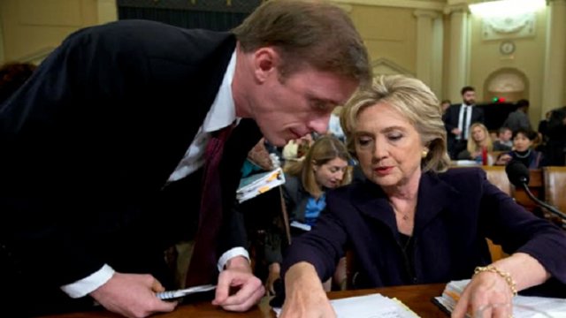 مشاور کلینتون :ایران اولین هدف آمریکا برای درگیری نظامی است